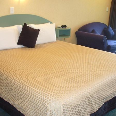 פלמרסטון נורת' A'La Vista Motel מראה חיצוני תמונה